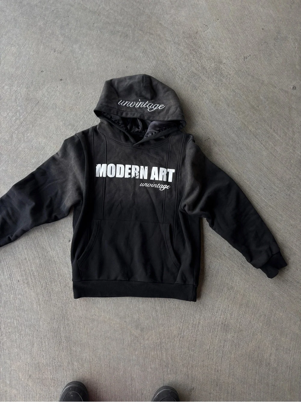Vintage Black Modern Art Crewneck Hoodie - Men